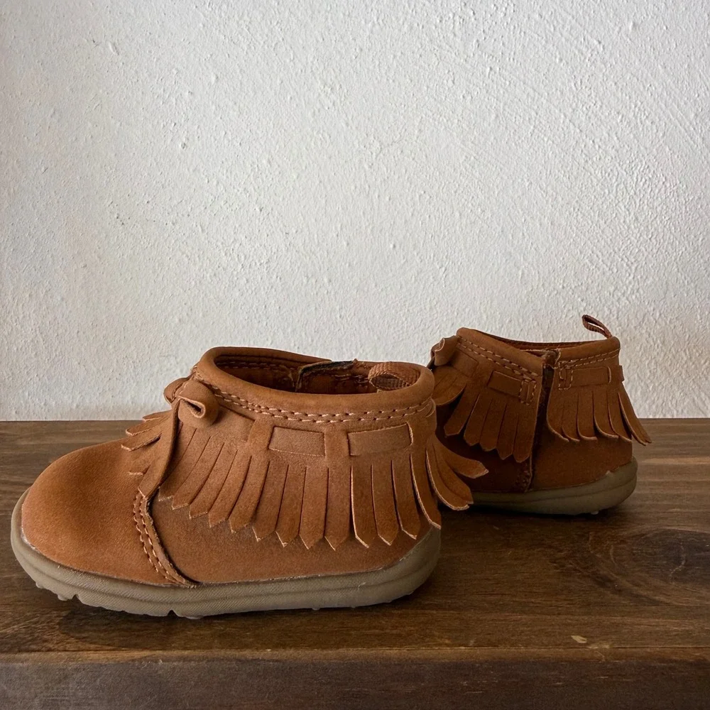 Carter's Every Step Baby Moccasin Size 3M Fringe‎ Boots Brown Hook & Loop S